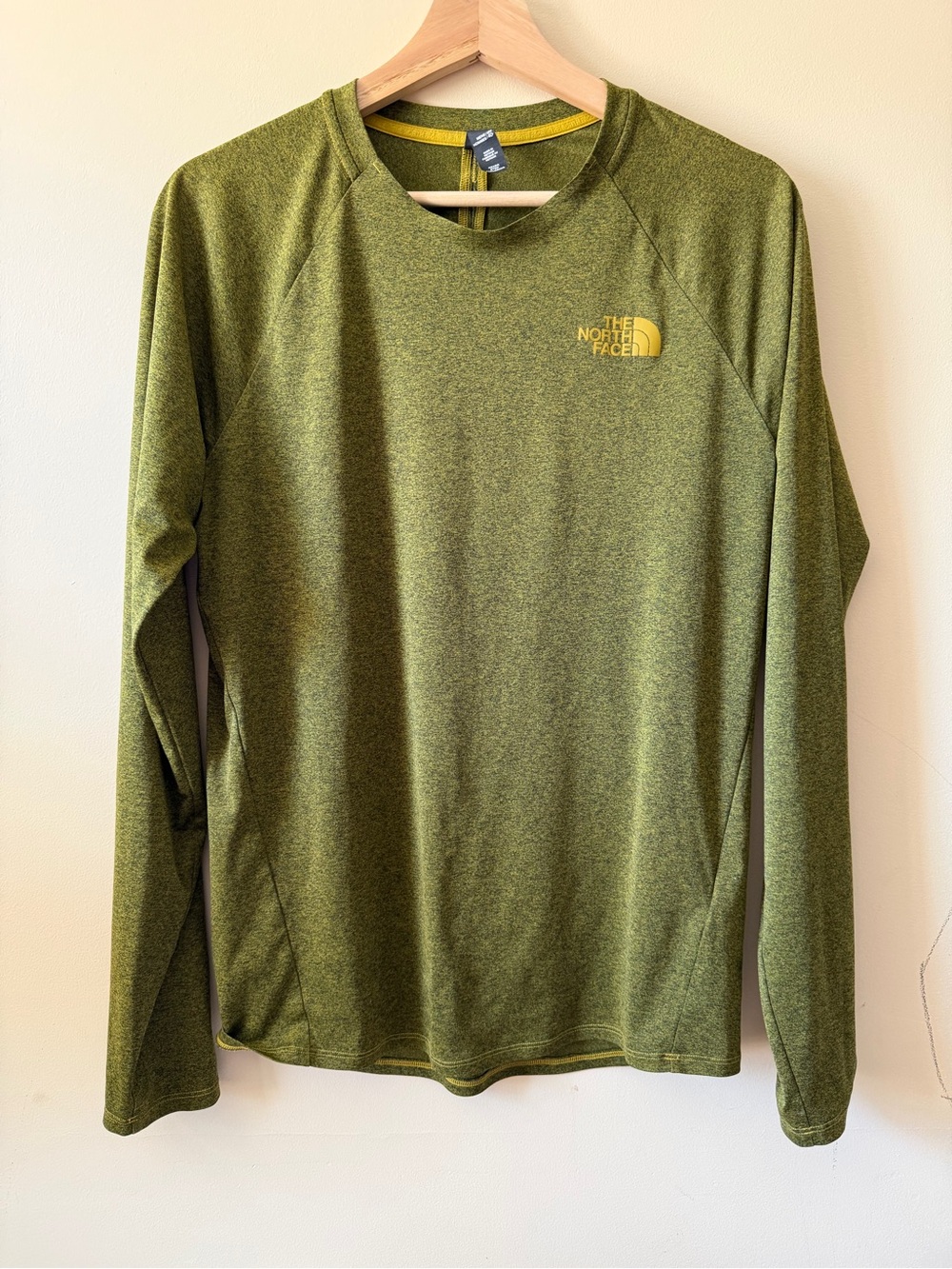 The North Face Men's Performance Crew in Olive UPF 50
